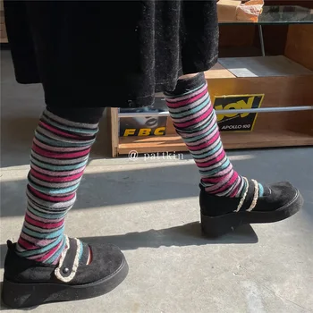 Есенно-зимни Нови Вълнени чорапи Ръчно плетени на ивици с дължина до коляното с Набивкой за жени