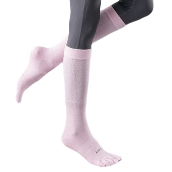 Дамски нескользящие чорапи до коляното за йога, светъл монофонични чорапи с дължина пет пръста, директна доставка